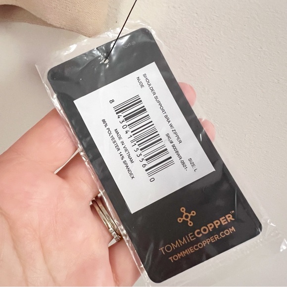 Tommie Copper Shoulder Support Bra with Front Zipper Nude Size Large NEW - Picture 5 of 9